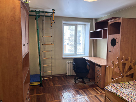 Продам трехкомнатную (3-комн.) квартиру, Свободы ул, 81, Рязань г