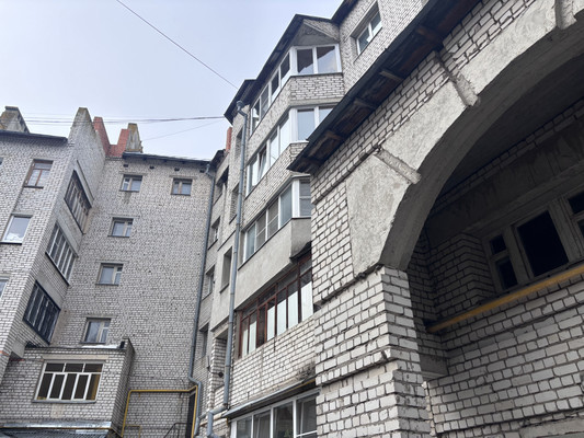 Продам трехкомнатную (3-комн.) квартиру, Свободы ул, 81, Рязань г