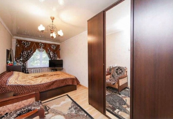 Продам трехкомнатную (3-комн.) квартиру, А (НП Гаражное общество Невского-2 тер ряд, 43А, Калининград г