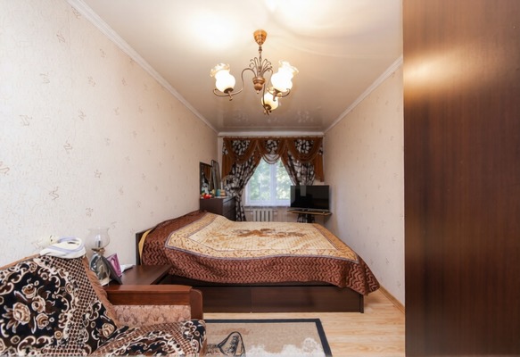 Продам трехкомнатную (3-комн.) квартиру, А (НП Гаражное общество Невского-2 тер ряд, 43А, Калининград г