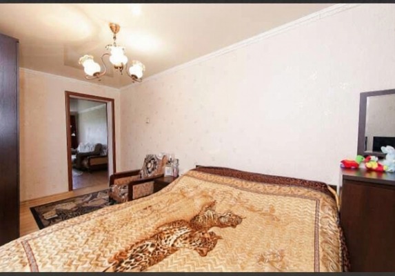 Продам трехкомнатную (3-комн.) квартиру, А (НП Гаражное общество Невского-2 тер ряд, 43А, Калининград г