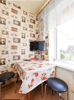 Продам трехкомнатную (3-комн.) квартиру, А (НП Гаражное общество Невского-2 тер ряд, 43А, Калининград г