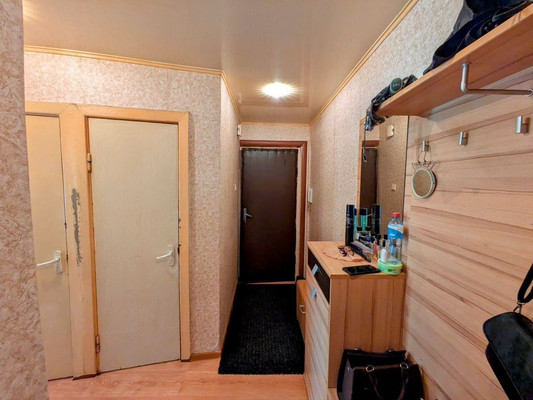 Продам трехкомнатную (3-комн.) квартиру, А (НП Гаражное общество Невского-2 тер ряд, 43А, Калининград г