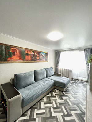 Продам трехкомнатную (3-комн.) квартиру, Большая Садовая ул, 22, Ишим г