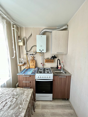 Продам трехкомнатную (3-комн.) квартиру, Большая Садовая ул, 22, Ишим г