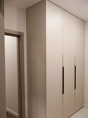 Продам однокомнатную (1-комн.) квартиру, Артиллерийская ул, 25кА, Калининград г