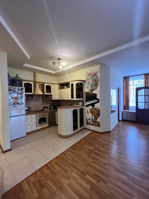 Продам трехкомнатную (3-комн.) квартиру, Лесная ул, 17, Михнево д