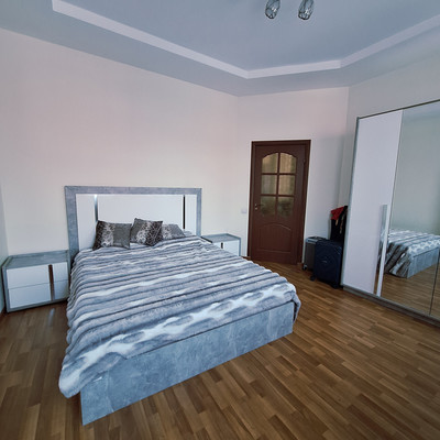 Продам трехкомнатную (3-комн.) квартиру, Лесная ул, 17, Михнево д