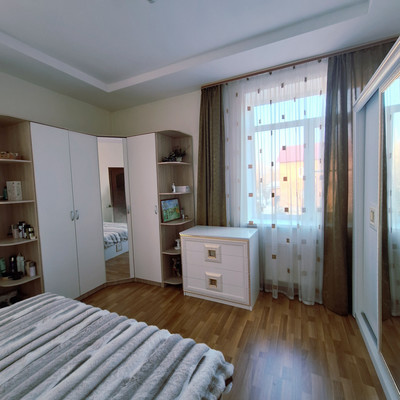 Продам трехкомнатную (3-комн.) квартиру, Лесная ул, 17, Михнево д