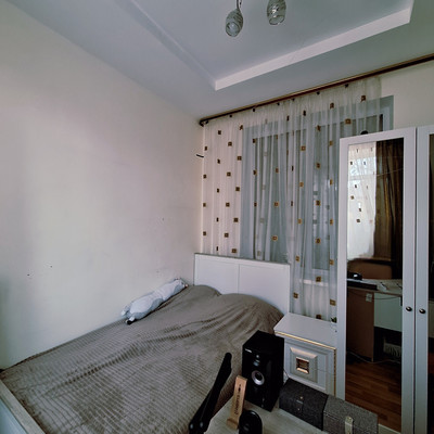 Продам трехкомнатную (3-комн.) квартиру, Лесная ул, 17, Михнево д