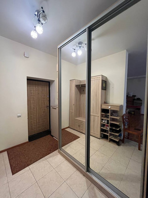 Продам трехкомнатную (3-комн.) квартиру, Лесная ул, 17, Михнево д