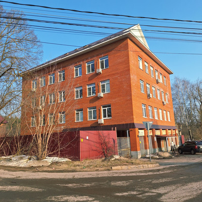 Продам трехкомнатную (3-комн.) квартиру, Лесная ул, 17, Михнево д