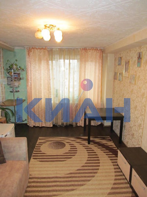 Продам трехкомнатную (3-комн.) квартиру, Ульяновский пр-кт, 6, Красноярск г