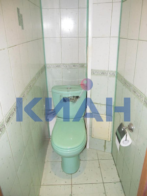 Продам трехкомнатную (3-комн.) квартиру, Ульяновский пр-кт, 6, Красноярск г