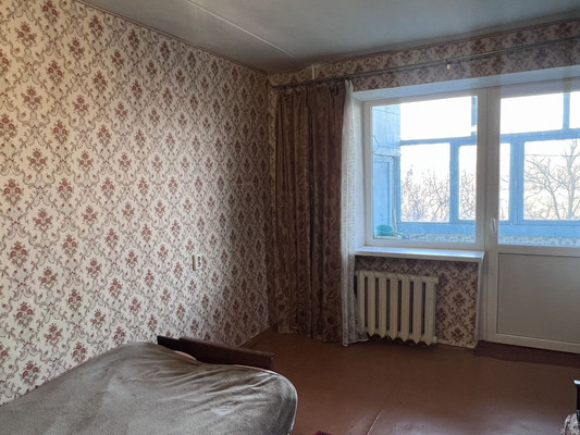 Продам однокомнатную (1-комн.) квартиру, Кржижановского ул, 5, Грэсовский пгт