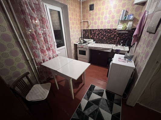 Продам однокомнатную (1-комн.) квартиру, Кржижановского ул, 5, Грэсовский пгт