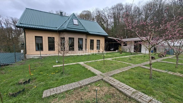 Продам дом, Зеленая ул, 7, Горячий Ключ г, 0 км от города