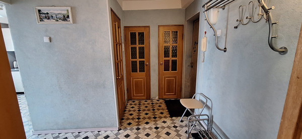 Продам трехкомнатную (3-комн.) квартиру, Лесная ул, 2, Новое Девяткино д