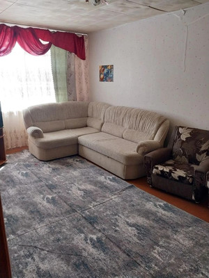 Продам двухкомнатную (2-комн.) квартиру, Мусоргского ул, 10, Южный рп
