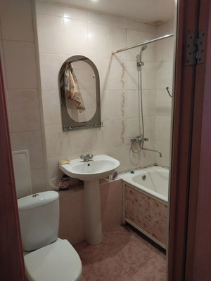 Продам двухкомнатную (2-комн.) квартиру, Мусоргского ул, 10, Южный рп
