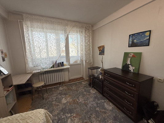 Продам двухкомнатную (2-комн.) квартиру, Ленина б-р, 15/1, Симферополь г