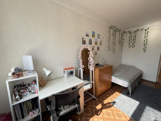 Продам двухкомнатную (2-комн.) квартиру, Ленина б-р, 15/1, Симферополь г