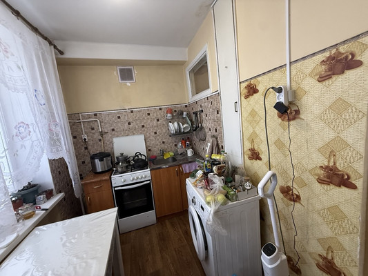 Продам двухкомнатную (2-комн.) квартиру, Ленина б-р, 15/1, Симферополь г