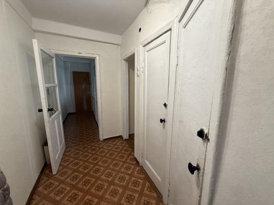 Продам двухкомнатную (2-комн.) квартиру, Ленина б-р, 15/1, Симферополь г