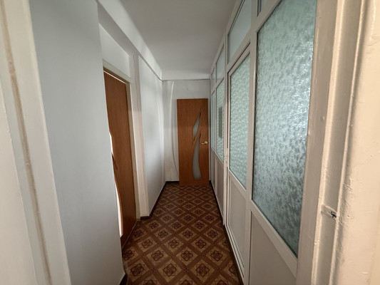 Продам двухкомнатную (2-комн.) квартиру, Ленина б-р, 15/1, Симферополь г