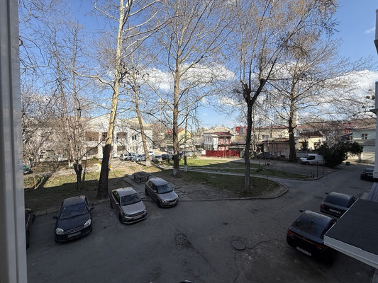 Продам двухкомнатную (2-комн.) квартиру, Ленина б-р, 15/1, Симферополь г