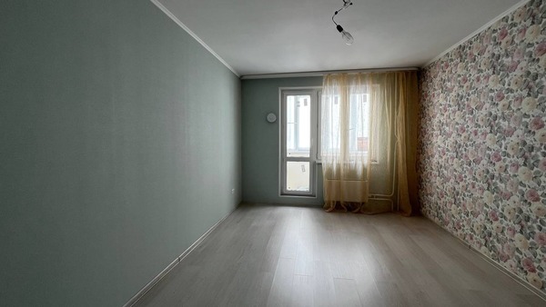 Продам однокомнатную (1-комн.) квартиру, Лавриненко ул, 11к1, Москва г