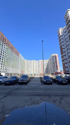 Продам однокомнатную (1-комн.) квартиру, Лавриненко ул, 11к1, Москва г