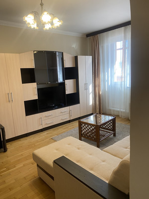 Сдам однокомнатную (1-комн.) квартиру, Герасима Курина ул, 44к1, Москва г