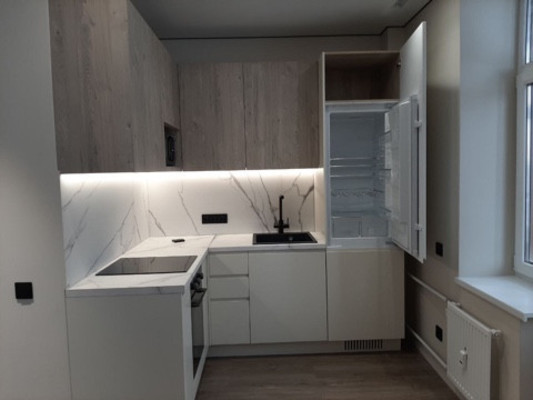 Продам однокомнатную (1-комн.) квартиру, Рождественская ул, 2, Сабурово д