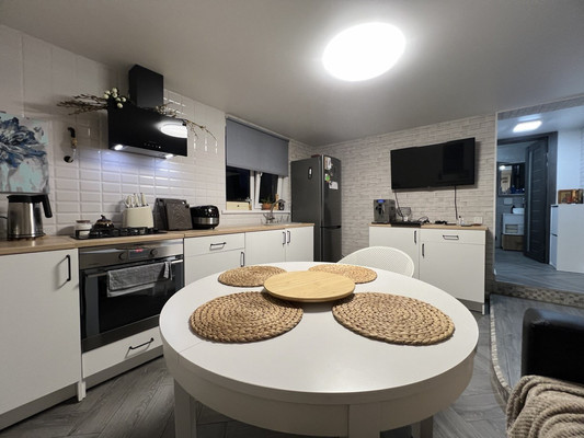 Продам дом, Салгирная ул, 3, Симферополь г, 0 км от города