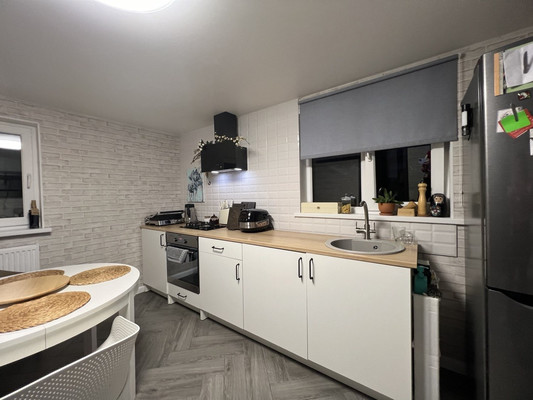 Продам дом, Салгирная ул, 3, Симферополь г, 0 км от города