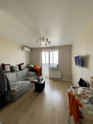 Сдам однокомнатную (1-комн.) квартиру, Западный Обход ул, 57к2, Краснодар г