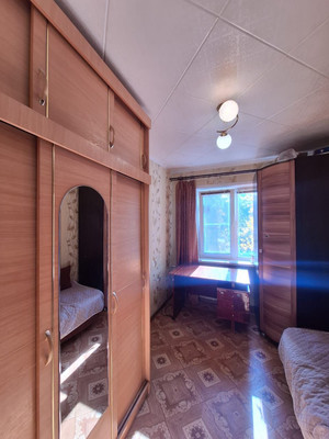 Продам двухкомнатную (2-комн.) квартиру, 28-й Армии ул, 10, Астрахань г