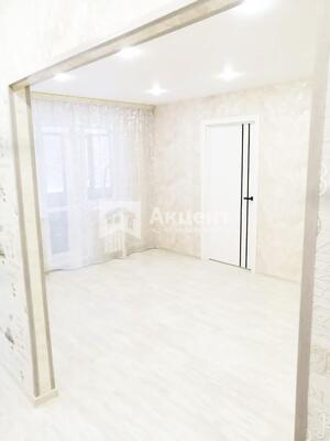 Продам двухкомнатную (2-комн.) квартиру, Кудряшова ул, 121, Иваново г