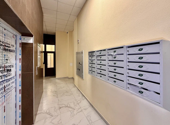 Продам трехкомнатную (3-комн.) квартиру, Крымской весны ул, 6к1, Мирное с