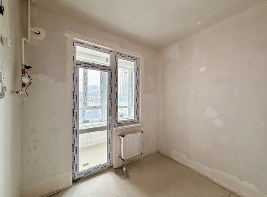 Продам трехкомнатную (3-комн.) квартиру, Крымской весны ул, 6к1, Мирное с