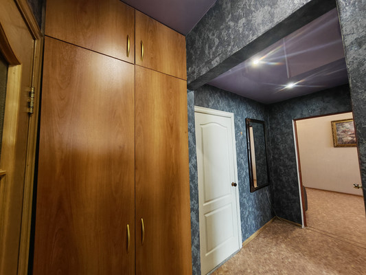 Сдам двухкомнатную (2-комн.) квартиру, Юбилейная ул, 13, Комсомольск-на-Амуре г