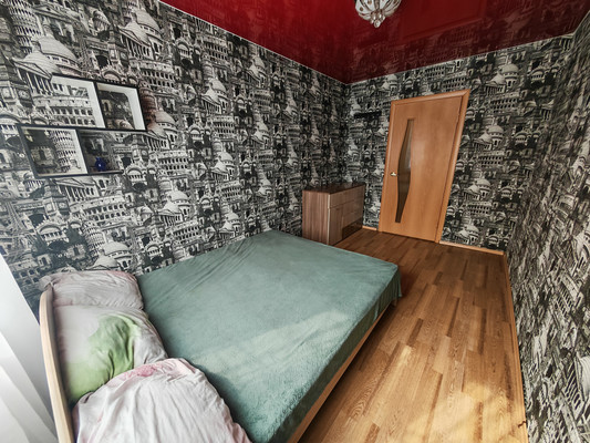 Сдам двухкомнатную (2-комн.) квартиру, Юбилейная ул, 13, Комсомольск-на-Амуре г