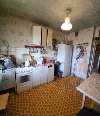 Продам трехкомнатную (3-комн.) квартиру, Юбилейная ул, 1кА, Электросталь г