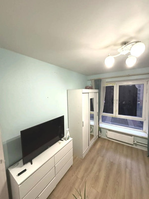 Продам двухкомнатную (2-комн.) квартиру, Лесная ул, 2, Боброво рп