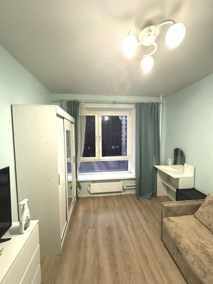 Продам двухкомнатную (2-комн.) квартиру, Лесная ул, 2, Боброво рп