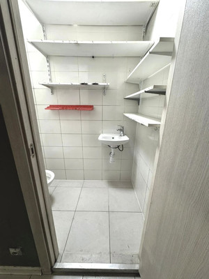 Продам двухкомнатную (2-комн.) квартиру, Лесная ул, 2, Боброво рп