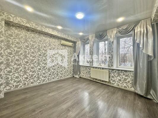 Продам трехкомнатную (3-комн.) квартиру, Свободы ул, 32, Иваново г