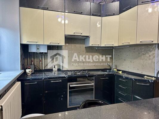 Продам трехкомнатную (3-комн.) квартиру, Свободы ул, 32, Иваново г