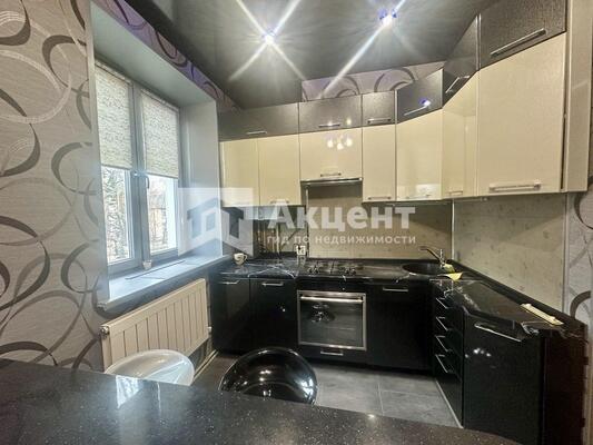 Продам трехкомнатную (3-комн.) квартиру, Свободы ул, 32, Иваново г